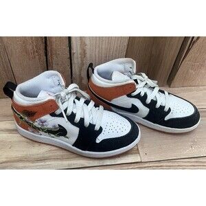 NIKE AIR JORDAN 1 MID SE (PS) WHITE-BLACK-STARFISH SZ 1 Y [DQ8393-100]